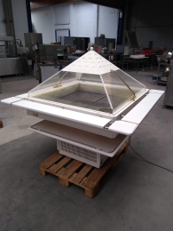Self-service cooling island 